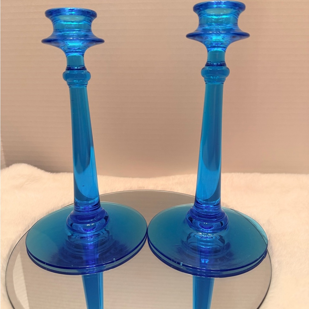RARE Vintage Fistoria Electric Blue Glass Candlesticks - Picture 6 of 6